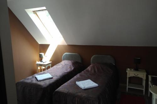 Cristian Inn - 669