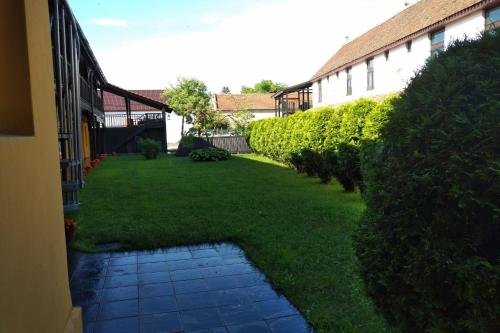 Cristian Inn - 273
