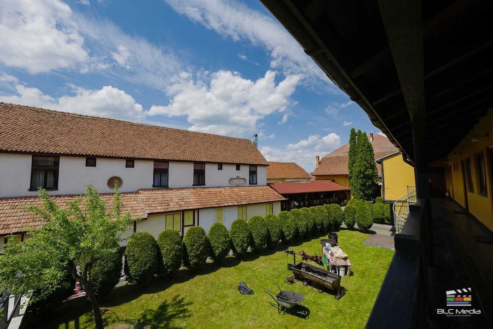 Cristian Inn - 466