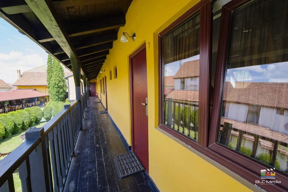 Cristian Inn - 232