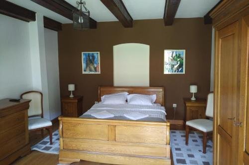 Cristian Inn - 579