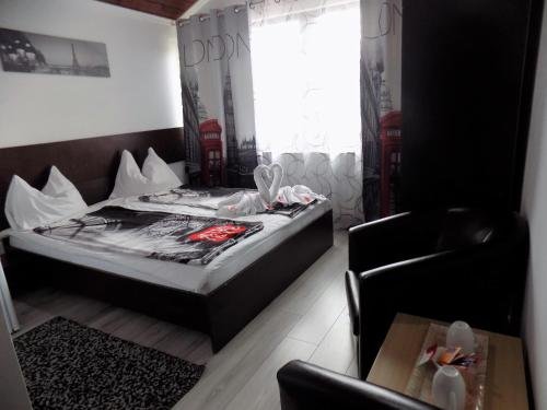 Pensiunea Red Rose Apartments - 61
