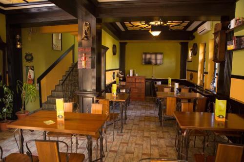 Lavric Bistro Pension - 853