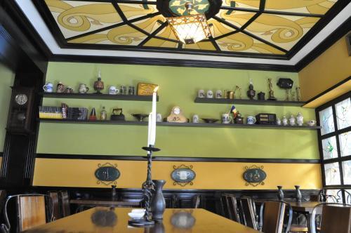 Lavric Bistro Pension - 49