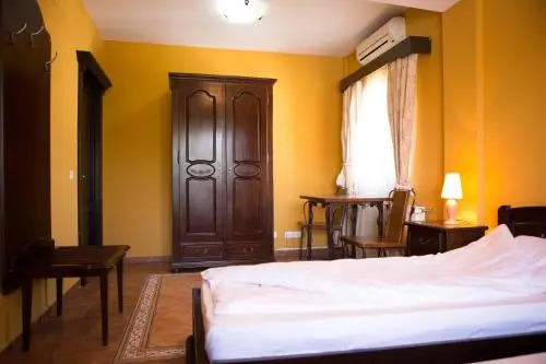 Lavric Bistro Pension - 451