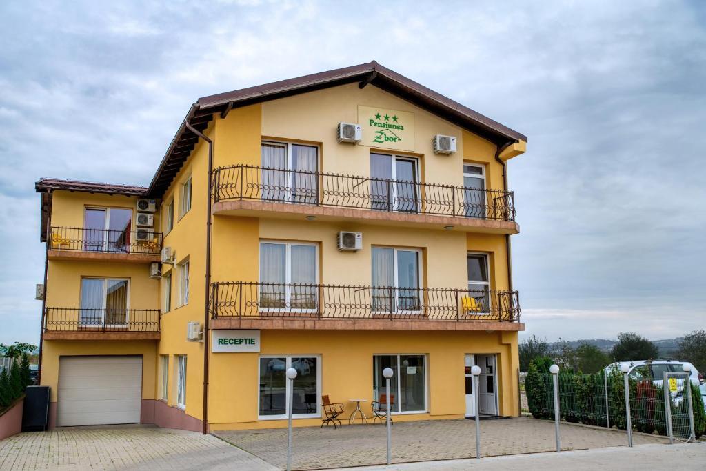 Pensiunea ZBOR - 851