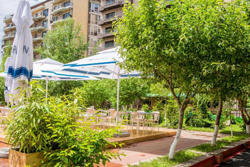 Phoenicia Grand Hotel - 61