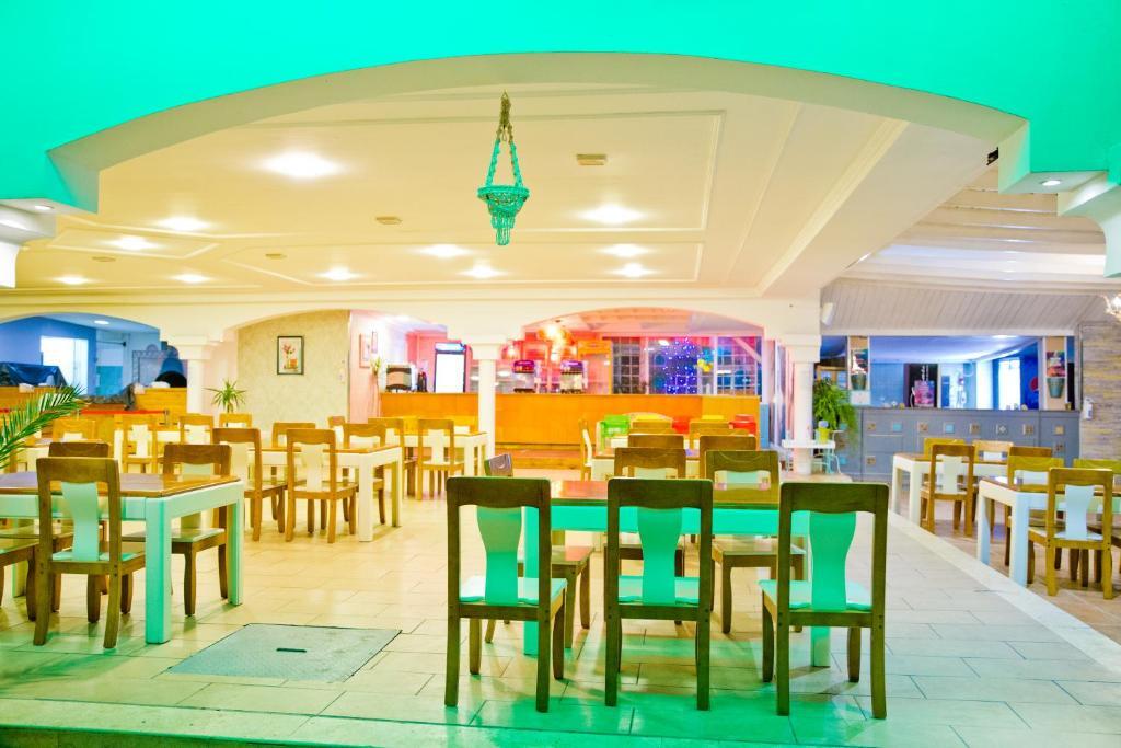 Phoenicia Holiday Resort - 752