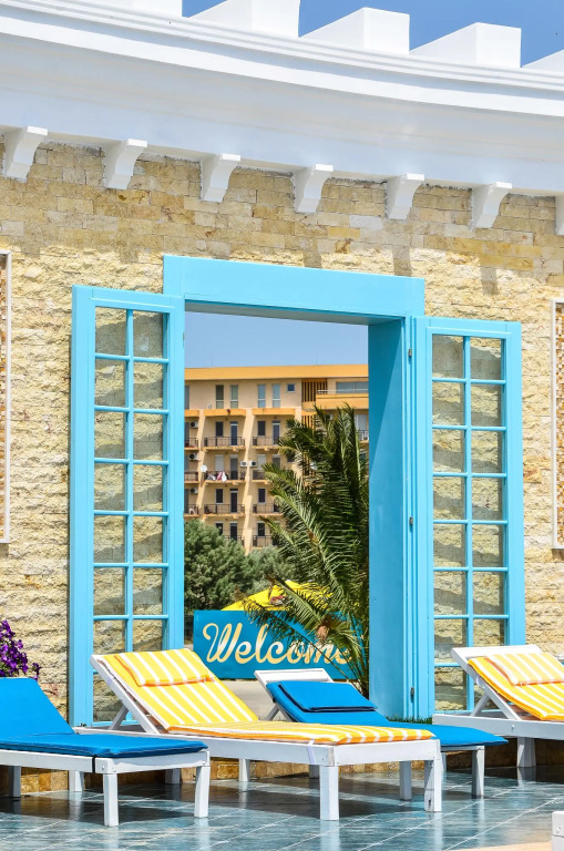 Phoenicia Luxury - 707