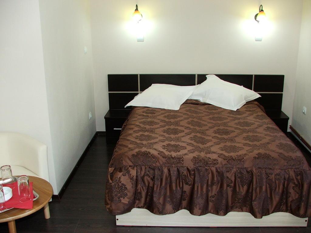 Piscul Negru Hotel - Transfagarasan - 13