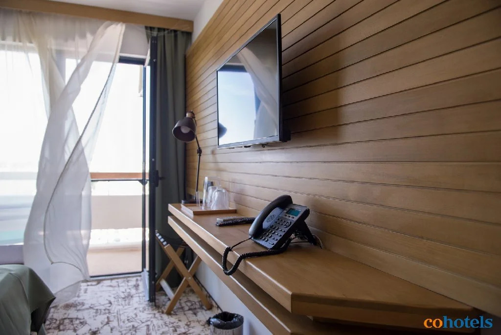 Hotel Poseidon Jupiter - 640