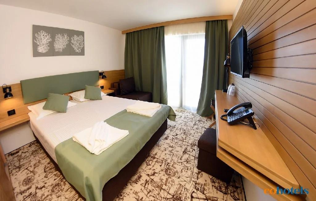 Hotel Poseidon Jupiter - 102