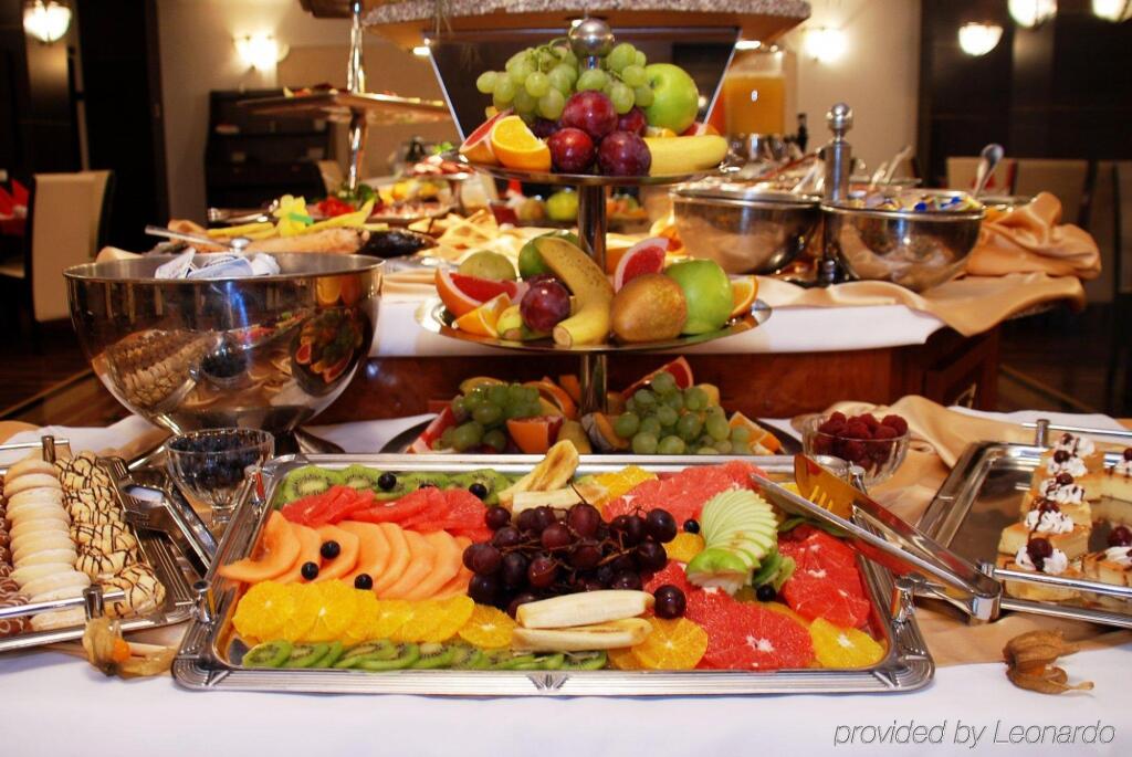 Prahova Plaza Hotel - 458