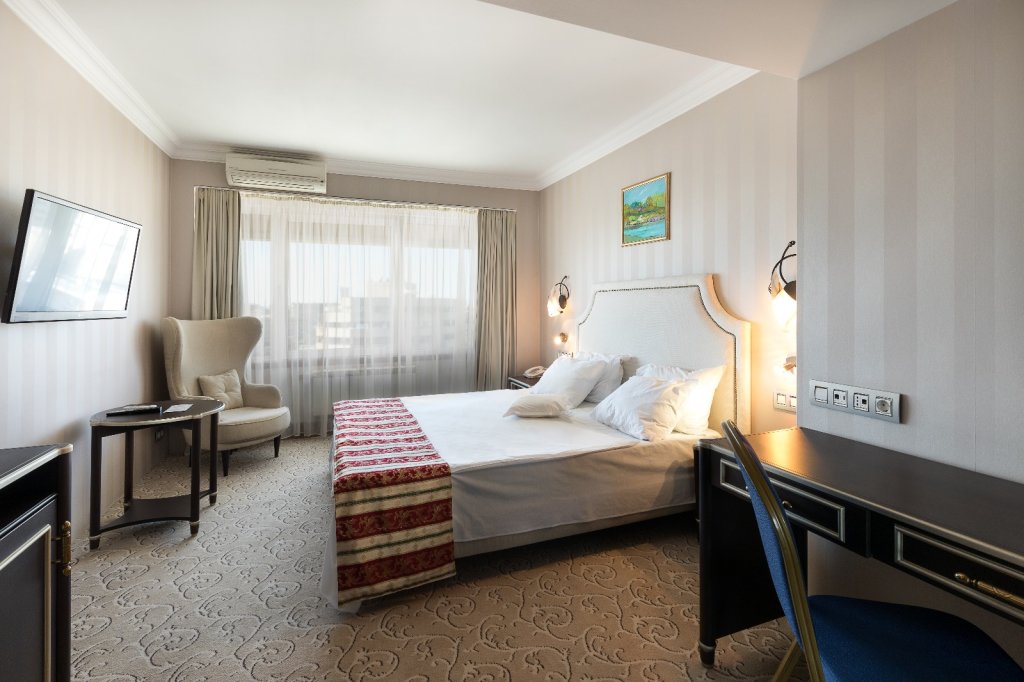 Prahova Plaza Hotel - 677