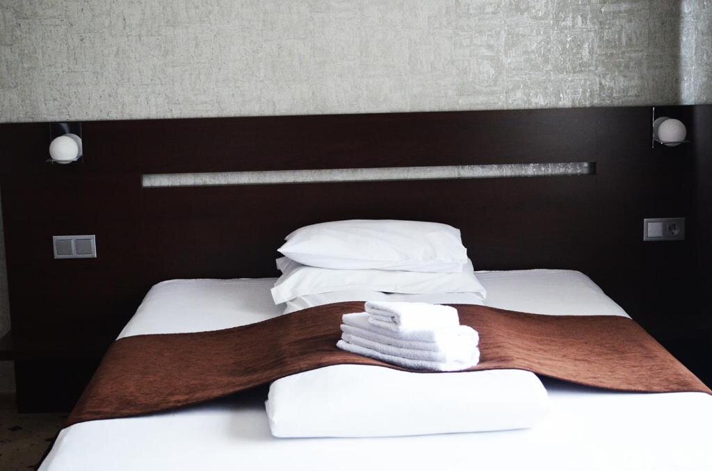 Hotel Premier - 913
