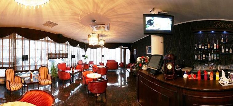 Premier Hotel - 477