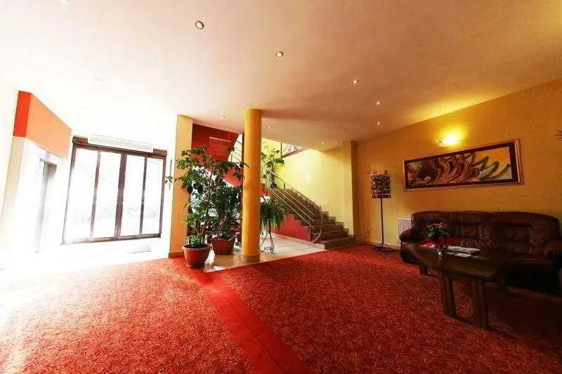 Premier Hotel - 110