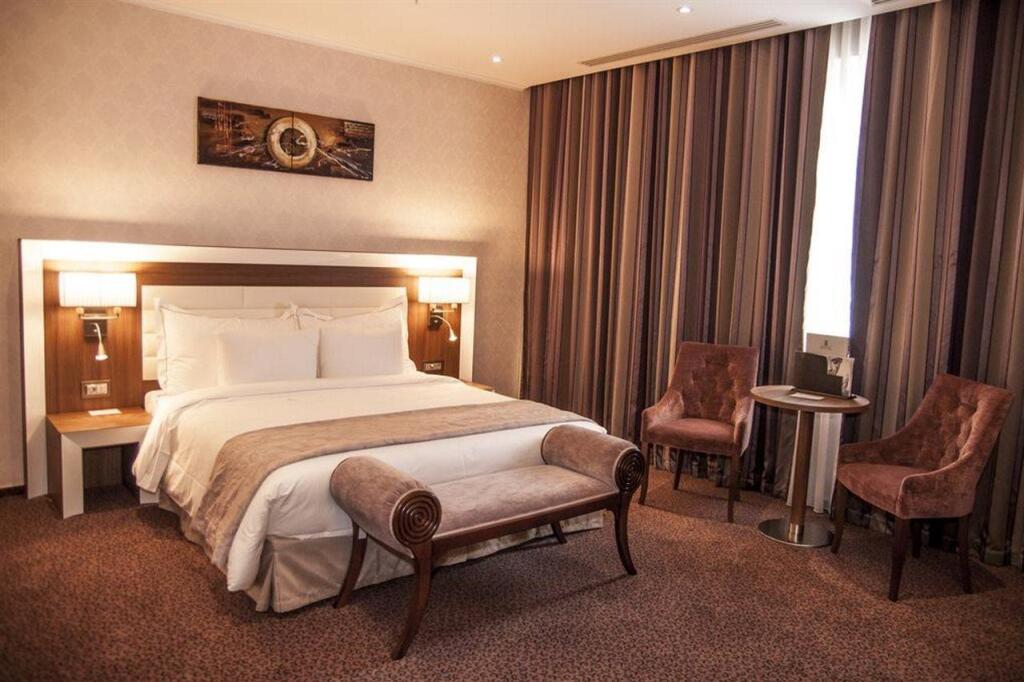 Premier Palace Hotel & Spa - 659