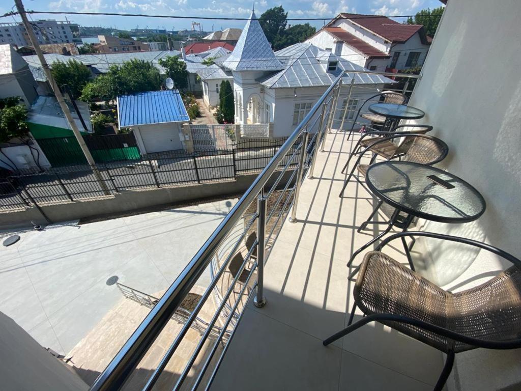 Prestige House - 558