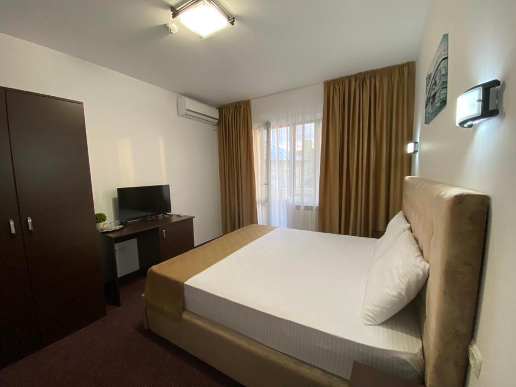 Prestige House - 431