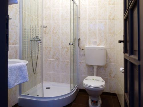 Prince Hotel - 774