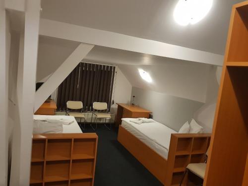 Prince Hotel - 355