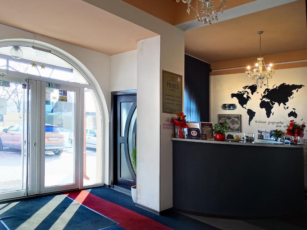 Prince Hotel - 279