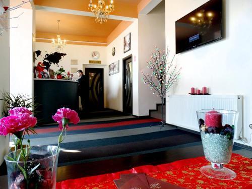Prince Hotel - 122