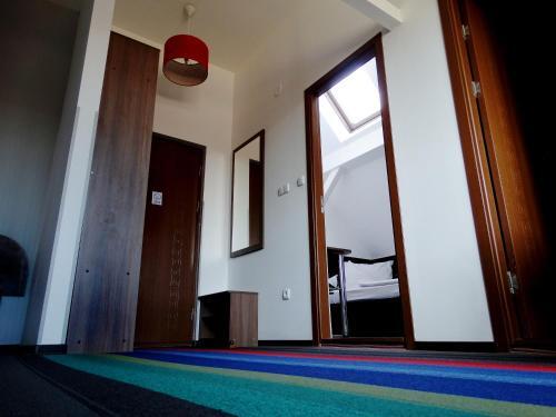 Prince Hotel - 129