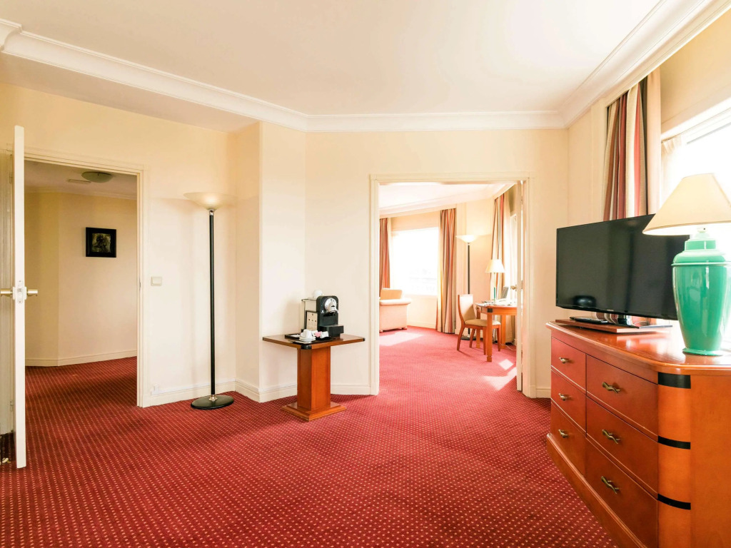 Pullman Bucharest World Trade Center Hotel - 848