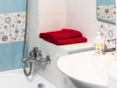 Rainbow Accommodation - 937