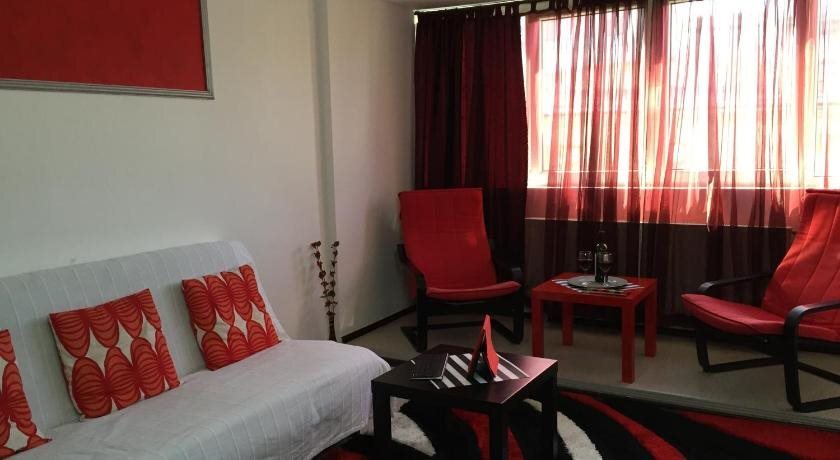 Rainbow Accommodation - 619