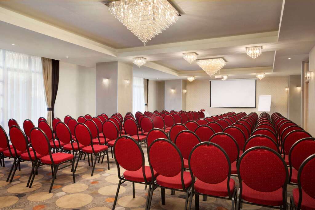 Ramada by Wyndham Constanta - 66