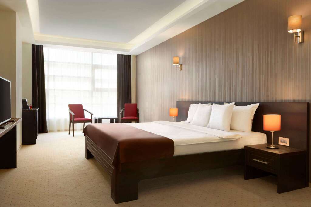 Ramada by Wyndham Constanta - 70