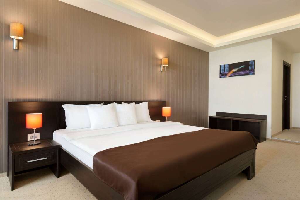 Ramada by Wyndham Constanta - 782