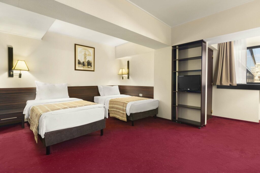 Ramada by Wyndham Iasi City Centre - 663