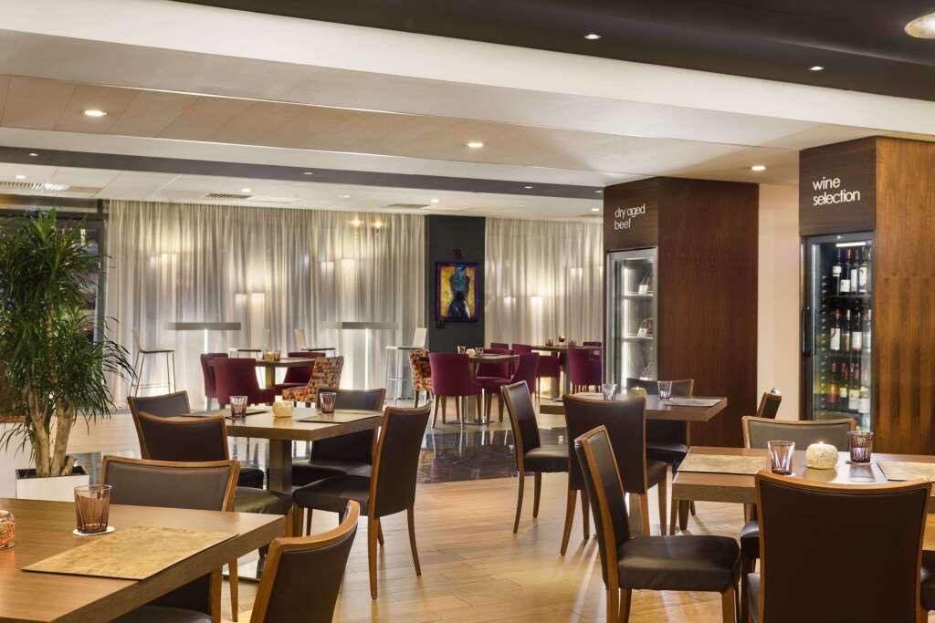 Ramada by Wyndham Oradea - 410