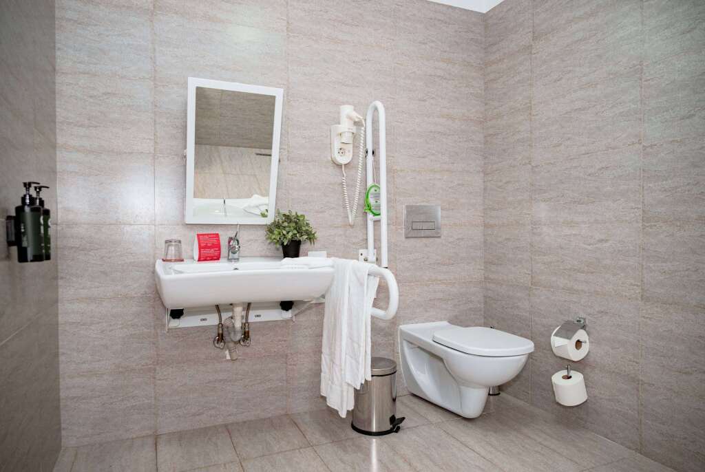 Ramada Plaza by Wyndham Craiova - 924