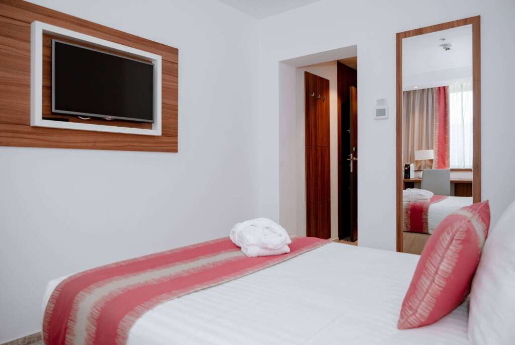 Ramada Plaza by Wyndham Craiova - 568