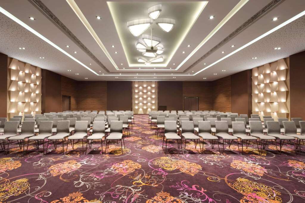 Ramada Plaza by Wyndham Craiova - 856
