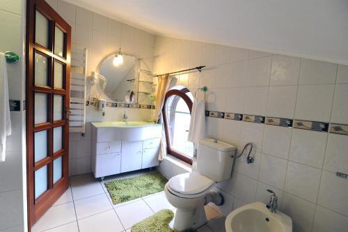 Rapsodia Pension - 299