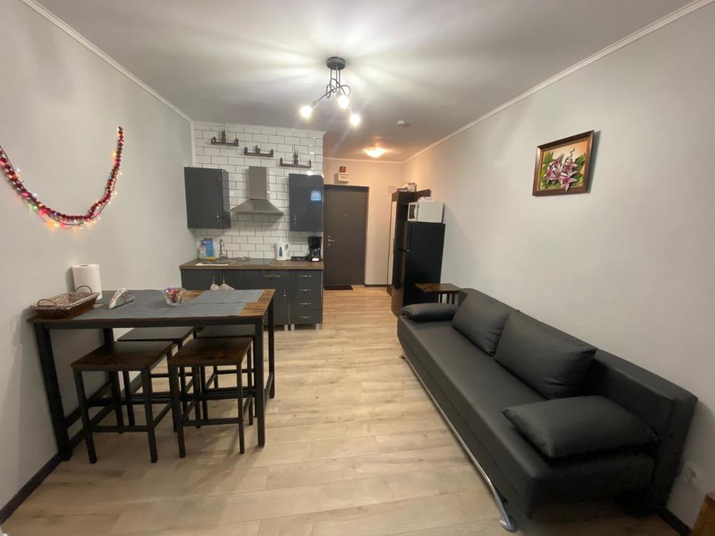 Ra's Studio - 558