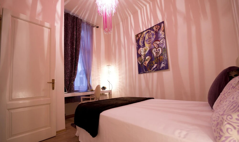Red Hotel Downtown Unirii - 91