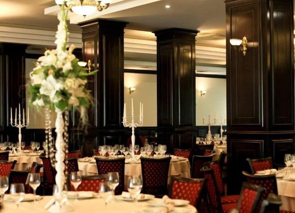 Rediu Hotel & Restaurant - 252
