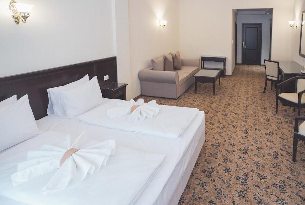 Rediu Hotel & Restaurant - 223