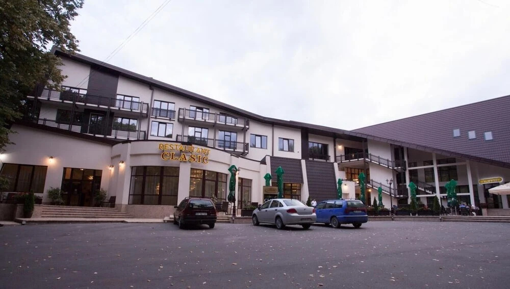 Rediu Hotel & Restaurant - 723