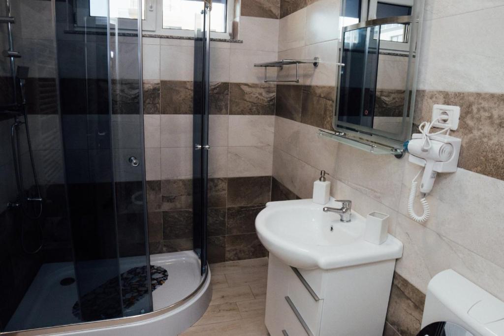 Regim Hotelier Astoria 2 - 86