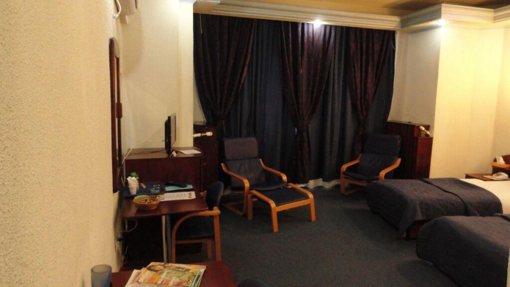 Relax Comfort Suites - 988