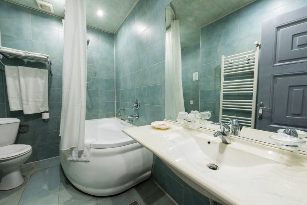 Relax Comfort Suites - 512