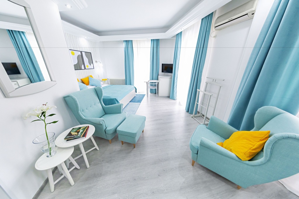Relax Comfort Suites - 441